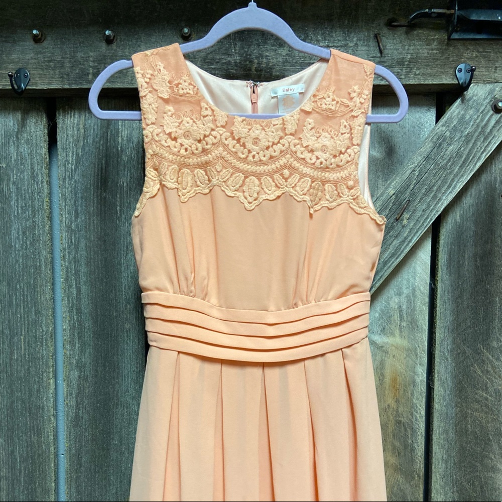 Esley Dress